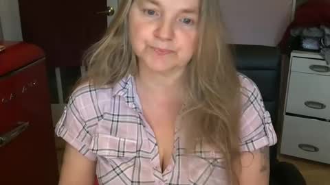 chealsiek online show from 25, 9, 2025