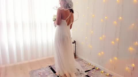 Regina Phalange online show from 13, 2, 2025