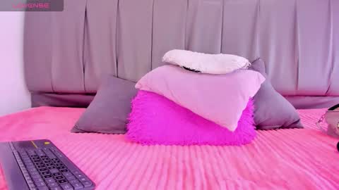 Cherlyn online show from 16, 9, 2025