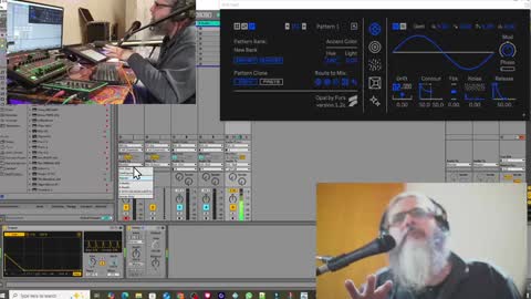 Snapshot of cheeseburgerjesus chatting on 28, 9, 2025 Cheesburger Jesus and whoever showed up. online show from 28, 9, 2025