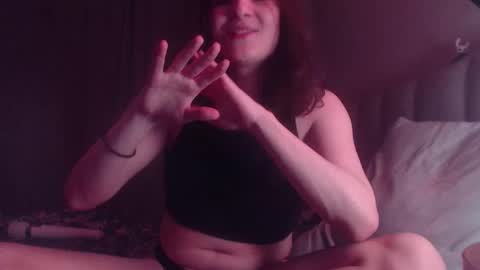 Ashley online show from 8, 11, 2025