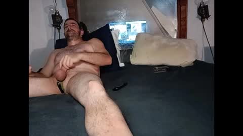 Snapshot of chellentrav chatting on 26, 10, 2025 chellentrav online show from 26, 10, 2025