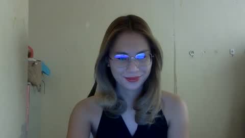 chelly4u69 online show from 15, 10, 2025