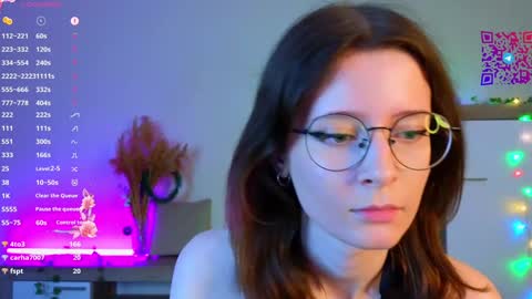 Mona online show from 24, 12, 2024