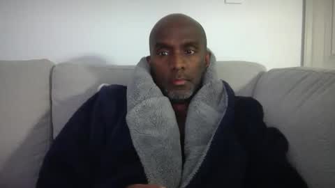 Snapshot of chenthu1979 chatting on 6, 4, 2026 chenthu1979 online show from 6, 4, 2026