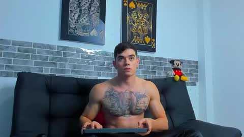 Snapshot of chepe_fit chatting on 9, 1, 2025 chepe vause online show from 9, 1, 2025