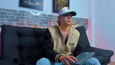 Snapshot of chepe_fit chatting on 15, 1, 2025 chepe vause online show from 15, 1, 2025