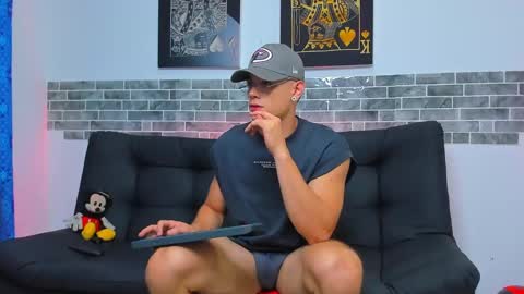 Snapshot of chepe_fit chatting on 25, 1, 2025 chepe vause online show from 25, 1, 2025