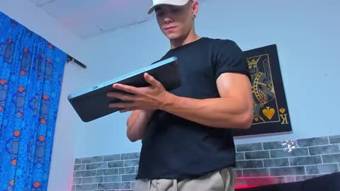 Snapshot of chepe_fit chatting on 7, 2, 2025 chepe vause online show from 7, 2, 2025