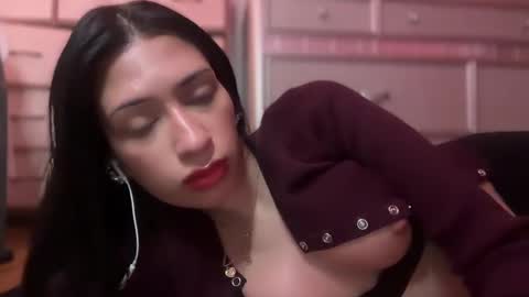 cherliecarmen online show from 7, 2, 2025