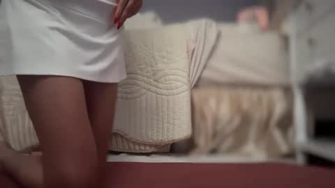 cherliecarmen online show from 23, 9, 2025