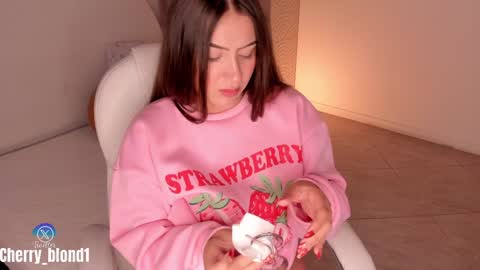 Cherry online show from 27, 12, 2024