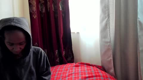 cherry_falls online show from 30, 5, 2026