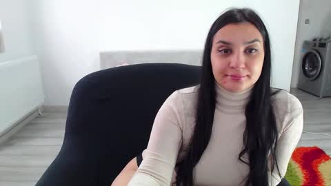 Sherry online show from 14, 12, 2025