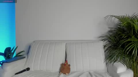 Cherry Lady online show from 2, 10, 2025