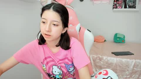 cherrycute666 online show from 28, 1, 2025