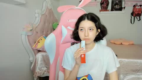 cherrycute666 online show from 12, 9, 2025