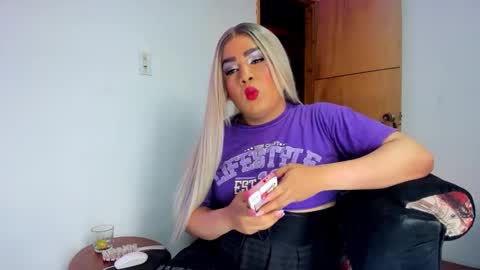 cherry hot online show from 10, 1, 2026