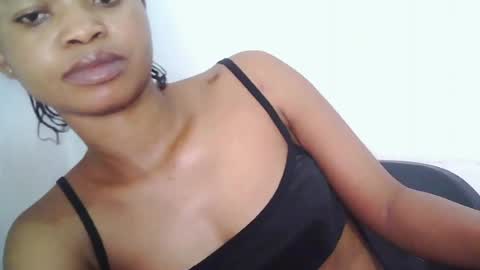 Snapshot of cherryxpussy chatting on 24, 4, 2026 cherryxpussy online show from 24, 4, 2026