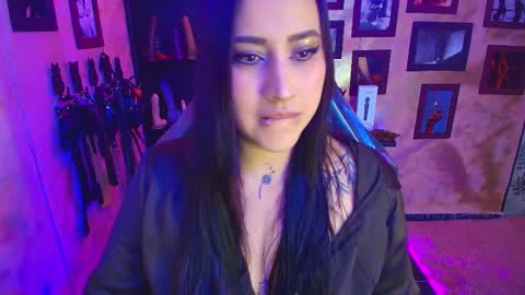 cherry online show from 11, 10, 2025