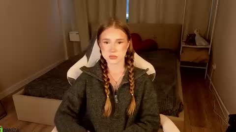 Snapshot of cherryyy_bliss chatting on 17, 7, 2026 Cherryyy Bliss online show from 17, 7, 2026