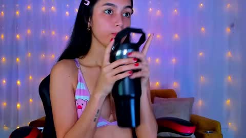 Snapshot of cherylbutler chatting on 8, 3, 2025 Cheryl online show from 8, 3, 2025