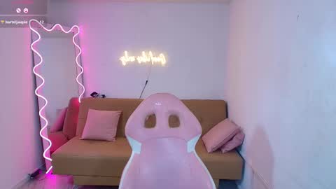 Chiara  online show from 7, 3, 2025