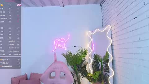 Chiara  online show from 10, 3, 2025