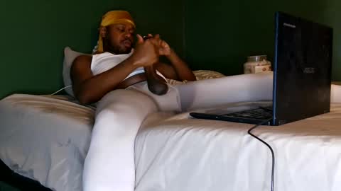 Que online show from 6, 3, 2026