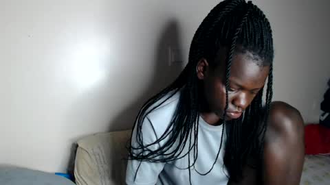 chichie_ online show from 28, 7, 2026