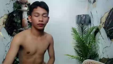 chick_renz online show from 29, 9, 2025