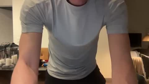 Snapshot of chiguy841 chatting on 27, 1, 2025 ChiGuy841 online show from 27, 1, 2025