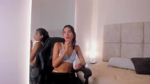 chloe_aleman online show from 6, 11, 2025