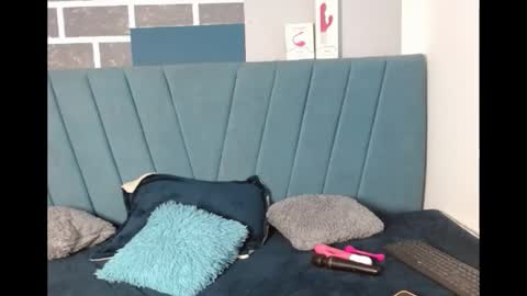 Abby 19 years online show from 23, 3, 2026