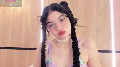 Snapshot of chloe_cortez chatting on 30, 6, 2026 chloe online show from 30, 6, 2026
