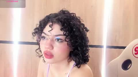 Snapshot of chloe_cortez chatting on 16, 7, 2026 chloe online show from 16, 7, 2026