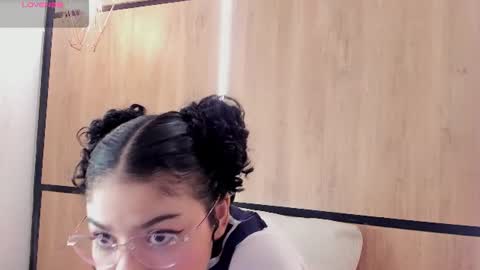 Snapshot of chloe_cortez chatting on 17, 7, 2026 chloe online show from 17, 7, 2026