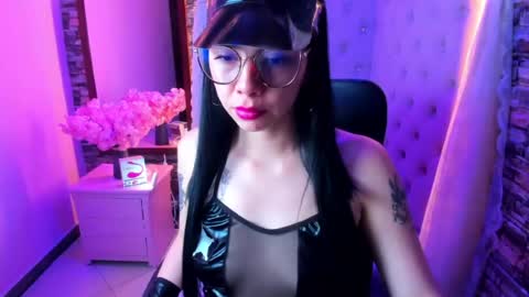 Chloe online show from 1, 7, 2026