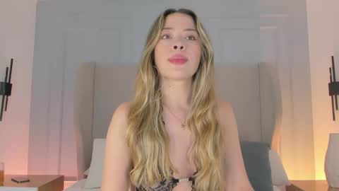 Chloe online show from 24, 3, 2026