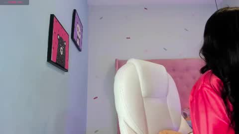 Chloe online show from 1, 8, 2026