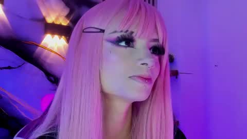 chloe_jacksonn online show from 13, 7, 2026