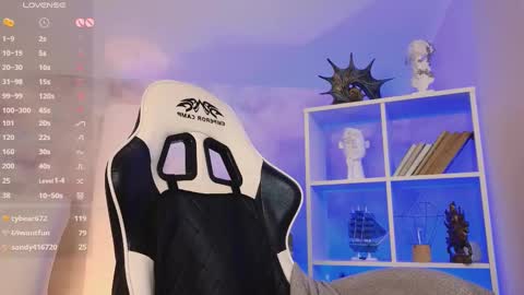 Chloe online show from 6, 3, 2025