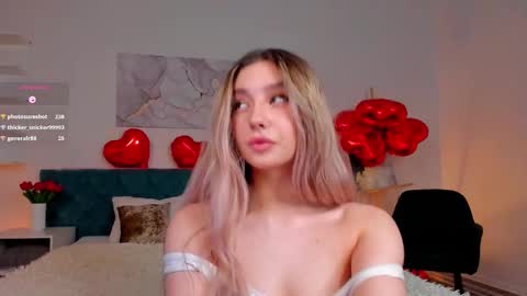 Chloe Lov GTM2 Mon Tue Thu Sat Sun 0400am - 1030m online show from 13, 2, 2025