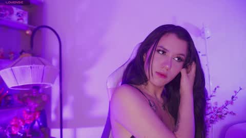 CLOE  online show from 9, 1, 2026