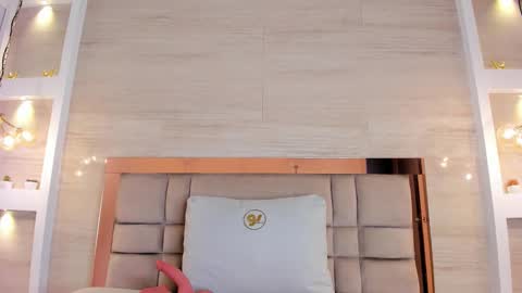  CHLOE  online show from 23, 3, 2026