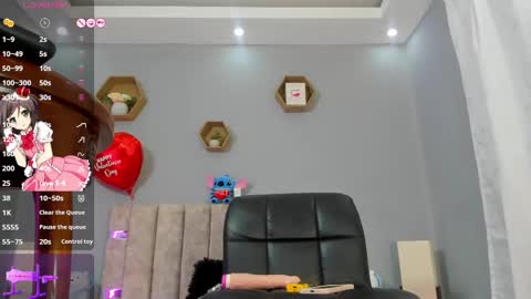 Chloe online show from 21, 2, 2025