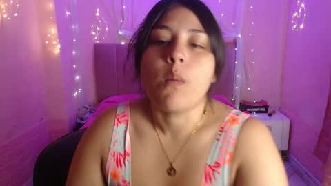 chloe_smith5 online show from 9, 10, 2025