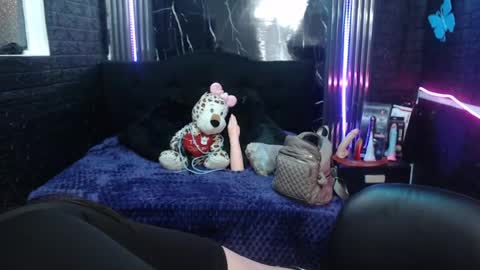 Snapshot of chloe_smith5 chatting on 30, 6, 2026 chloe_smith5 online show from 30, 6, 2026