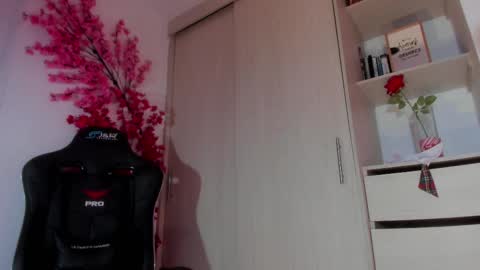 Snapshot of chloe_sweet7 chatting on 30, 5, 2026 Chloe Miller online show from 30, 5, 2026
