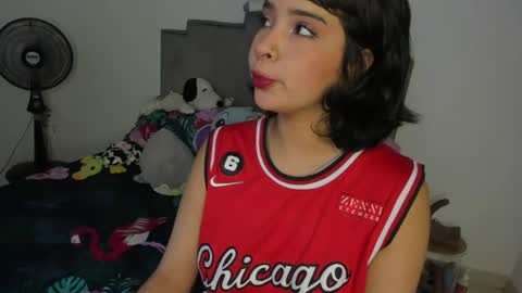 Snapshot of chloe_watson_ chatting on 20, 6, 2026 online show from 20, 6, 2026
